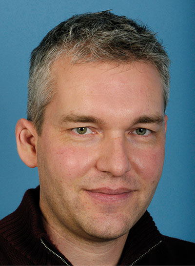 Portrait von PD Dr. Dr. Heinz-Theo Lübbers